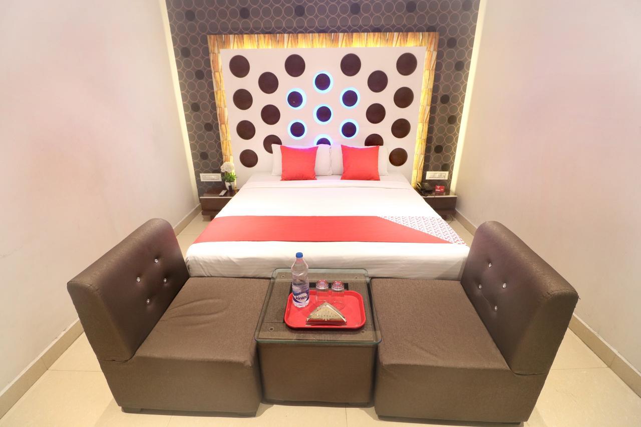 Oyo 14829 Hotel J Cruise Λουντιάνα Εξωτερικό φωτογραφία