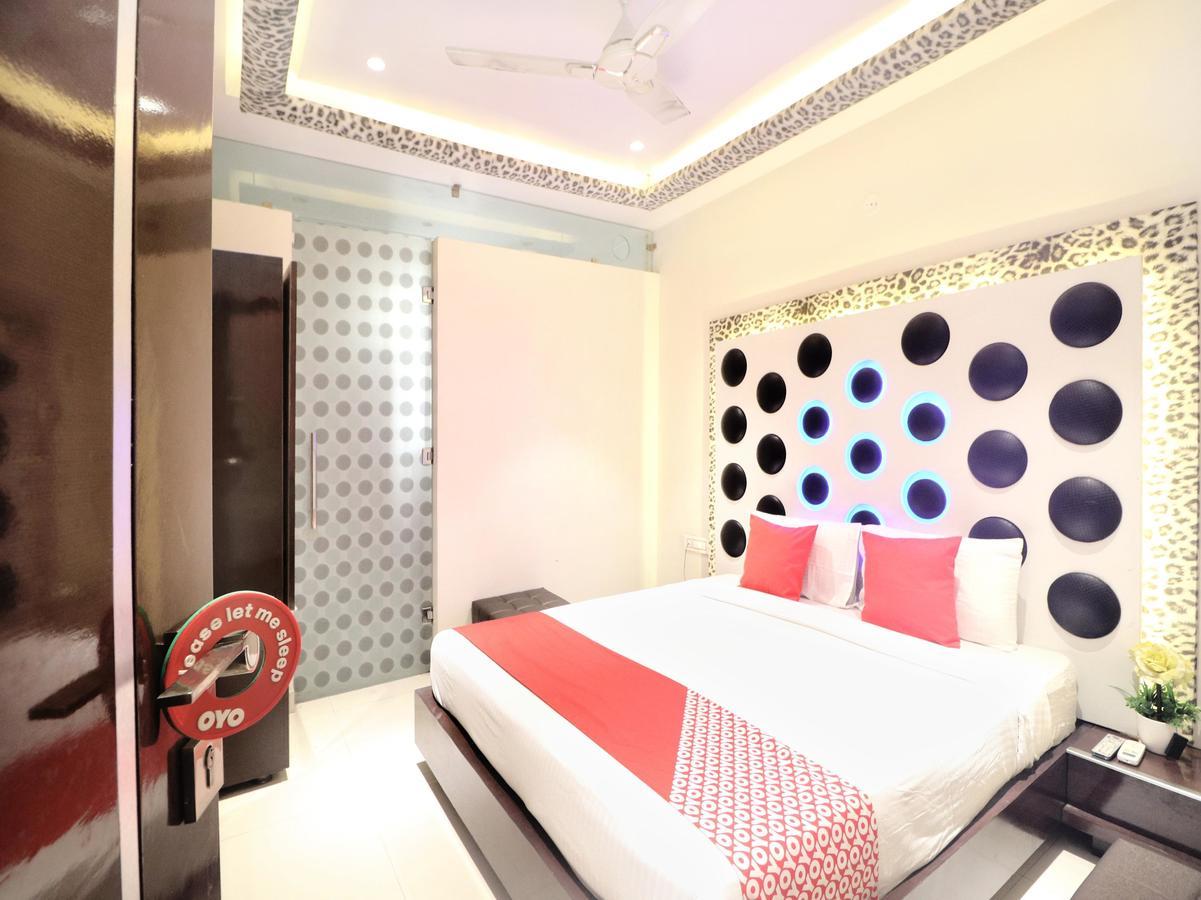 Oyo 14829 Hotel J Cruise Λουντιάνα Εξωτερικό φωτογραφία